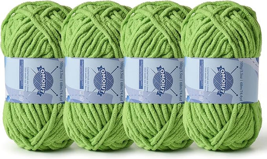 Chunky Chenille Yarn for Crocheting，Baby Yarn for Crocheting Soft Blankets，Bulky Yarns for Crochet Amigurumi，4×100g (4×74.3yds) Fluffy Velvet Yarns for Hand Knitting (4 Grass Green)