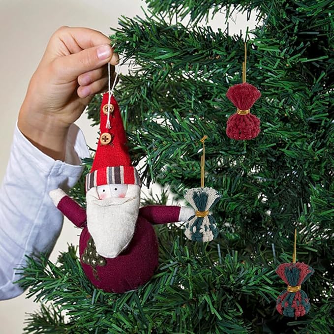 FREEBLOSS 6 Set Macrame Christmas Hat & Keychain DIY Kit with Instructions