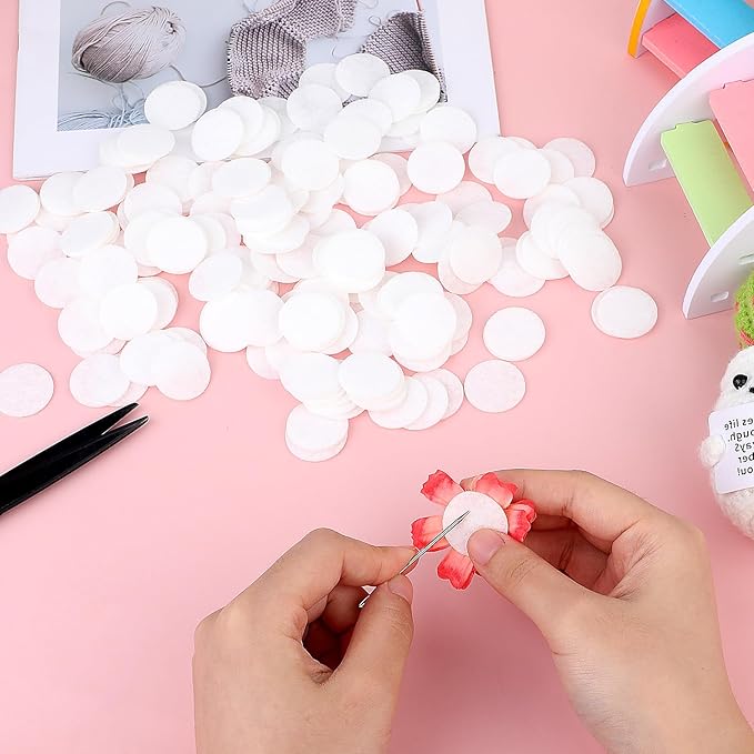 200 Pcs White Round Felt Circles, 1 Inch/25 mm Pre-Cut Craft Pads Mini Non-Woven Felt Fabric Circles for DIY Projects, Sewing Handcraft, Hair Accessories, Soft Thick Fabric Pieces for Crafting