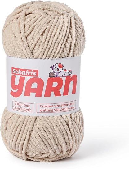 Plush Chunky Chenille Yarn for Crocheting, Soft Fluffy Velvet Yarn for Crocheting, Fuzzy Baby Blanket Knitting Yarns, 100g/131yds Bulky Amigurumi Yarns（Light Khaki）