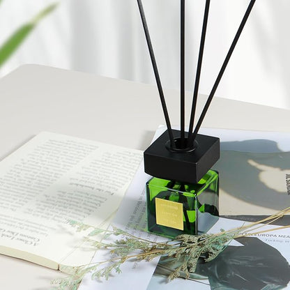 Aeeteek Reed Diffuser Set of 3, White Birch Cedar & Oud Bergamot & Green Tea Tree Essential Oil, 15 Diffuser Sticks, Hotel Collection Bathroom Air Fresheners, 50ml Home Fragrance for Christmas Decor