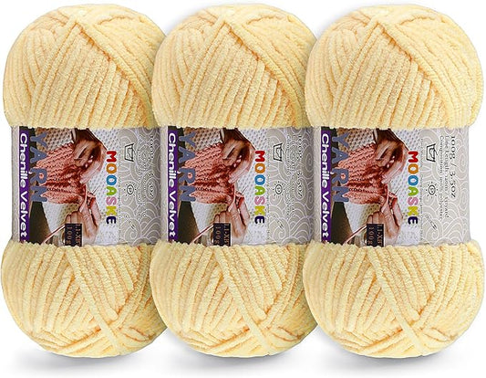 3 * 100g Chunky Yarn for Crocheting and Knitting - Easy to Use Plush Chenille Super Bulky Yarn 393yds - Ultra Soft Velvet Baby Blanket Yarn for Beginners & Amigurumi Projects, Soft Butter Yellow
