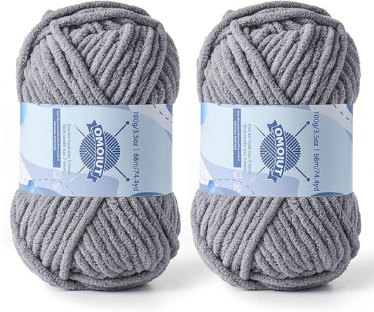 Chunky Chenille Yarn for Crocheting，Baby Yarn for Crocheting Soft Blankets，Bulky Yarns for Crochet Amigurumi，2×100g (2×74.3yds) Fluffy Velvet Yarns for Hand Knitting (2 Light Gray)