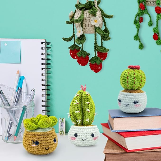 SGIBYN Crochet Kit for Beginners with Step-by-Step Video Tutorials,Beginners Starter Crochet Succulent Pot Plant Kit for Adults Women Knitting Kits Learn to Crochet Set (Pot Plants Family)