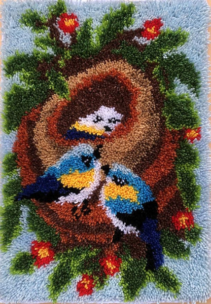 KitsMaster Heartwarming Bluebird & Baby Family Latch Hook Rug Kit, DIY Yarn Hooking Kit, Cozy Home Décor Craft Gift, 23.6''x15.8'' (Nest of Love)