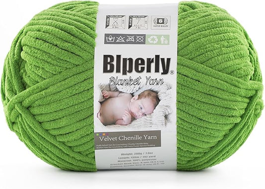 6 Super Bulky Velvet Chenille Yarn for Crocheting - 1 Skein of 200g/7 oz - Ultra Soft Heavy Weight Chunky Knitting Yarn for Baby Blankets, Amigurumi, Home Decor（Harvest Green，1 Skein）