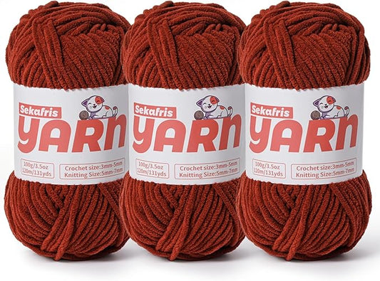 3 Pack Plush Chunky Chenille Yarn for Crocheting, Soft Fluffy Velvet Yarn for Crocheting, Fuzzy Baby Blanket Knitting Yarns, 300g/393yds Bulky Amigurumi Yarns（3 Coffee）