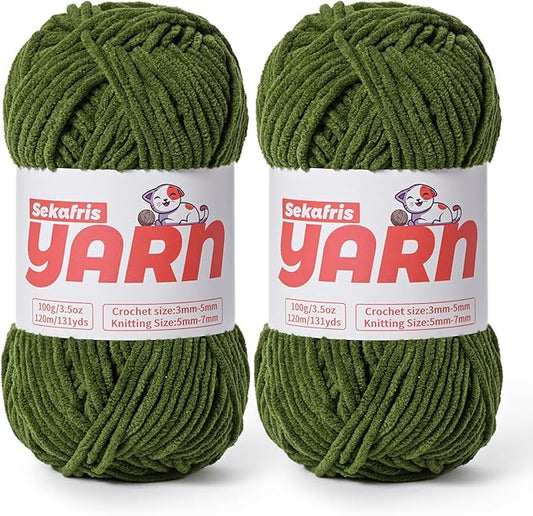 Plush Chunky Chenille Yarn for Crocheting, Soft Fluffy Velvet Yarn for Crocheting Amigurumi, Fuzzy Baby Blanket Knitting 200g/262yds Bulky(2 Pine Green)