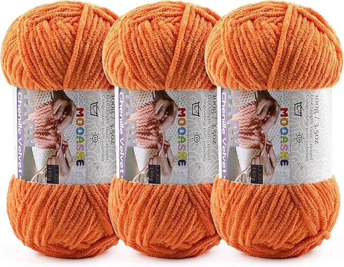 3 * 100g Chunky Yarn for Crocheting and Knitting - Easy to Use Plush Chenille Super Bulky Yarn 393yds - Ultra Soft Velvet Baby Blanket Yarn for Beginners & Amigurumi Projects, Orange