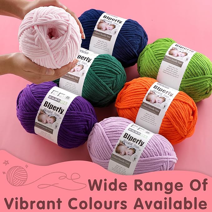 6 Super Bulky Velvet Chenille Yarn for Crocheting - 1 Skein of 200g/7 oz - Ultra Soft Heavy Weight Chunky Knitting Yarn for Baby Blankets, Amigurumi, Home Decor（Black，1 Skein）