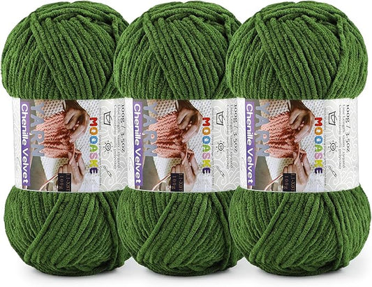 3 * 100g Chunky Yarn for Crocheting and Knitting - Easy to Use Plush Chenille Super Bulky Yarn 393yds - Ultra Soft Velvet Baby Blanket Yarn for Beginners & Amigurumi Projects, Army Green