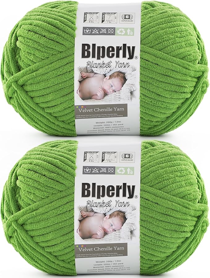 6 Super Bulky Velvet Chenille Yarn for Crocheting - 2 Skein of 200g/7 oz - Ultra Soft Heavy Weight Chunky Knitting Yarn for Baby Blankets, Amigurumi, Home Decor（Harvest Green，2 Skein）