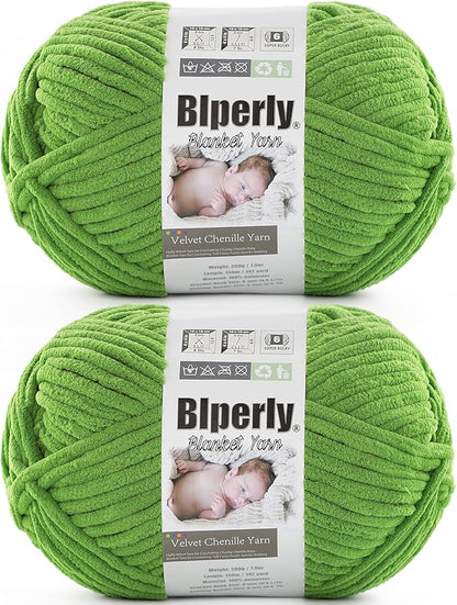 6 Super Bulky Velvet Chenille Yarn for Crocheting - 2 Skein of 200g/7 oz - Ultra Soft Heavy Weight Chunky Knitting Yarn for Baby Blankets, Amigurumi, Home Decor（Harvest Green，2 Skein）