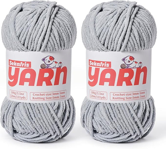 Plush Chunky Chenille Yarn for Crocheting, Soft Fluffy Velvet Yarn for Crocheting Amigurumi, Fuzzy Baby Blanket Knitting 200g/262yds Bulky(2 Grayish)