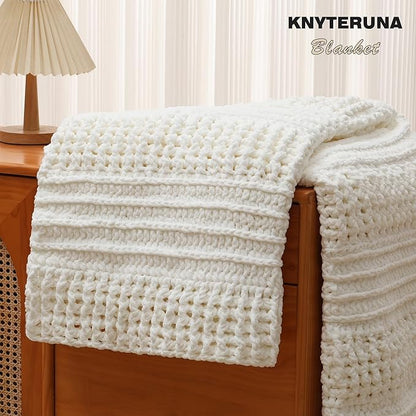 #6 Super Bulky Blanket Yarn for Crocheting - 4 Skeins(Each 10.5oz/300g, 220yds/201m), Chunky Chenille Thick Plush Big Soft Yarn for Crocheting Knitting Blankets, Cream