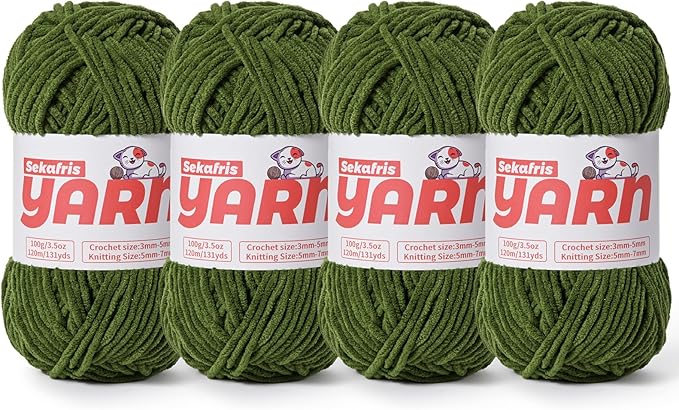 4 Pack Plush Chunky Chenille Yarn for Crocheting, Soft Fluffy Velvet Yarn for Crocheting Amigurumi, Fuzzy Baby Blanket Knitting 400g/524yds Bulky(4 Pine Green)