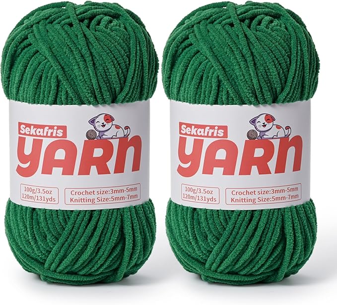 Plush Chunky Chenille Yarn for Crocheting, Soft Fluffy Velvet Yarn for Crocheting Amigurumi, Fuzzy Baby Blanket Knitting 200g/262yds Bulky(2 Greener)