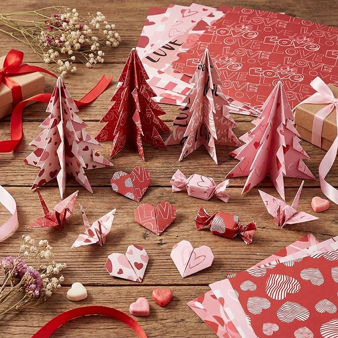 Fainne 40 Sheet 12 x 12 Inch Valentine‘S Day Scrapbook Paper Double Sided Scrapbook Specialty Paper Pink Red Heart Love Printed for DIY Handmade Crafting Home Party Decor Card Making