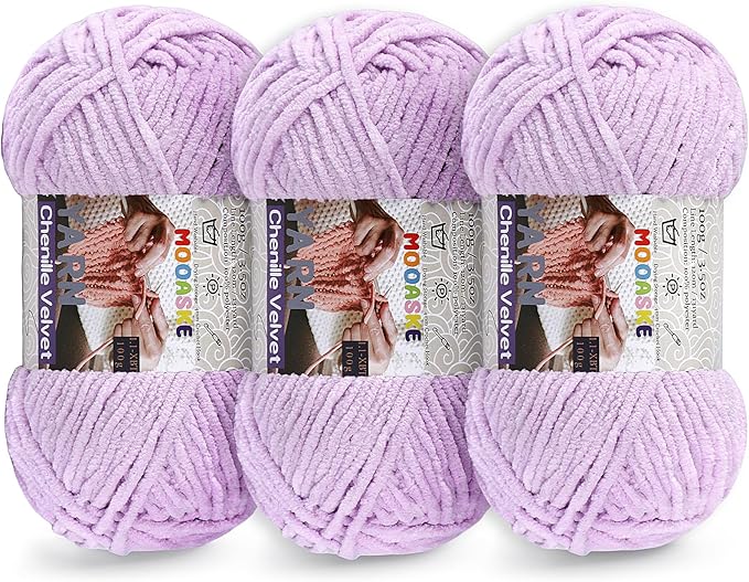 3 * 100g Chunky Yarn for Crocheting and Knitting - Easy to Use Plush Chenille Super Bulky Yarn 393yds - Ultra Soft Velvet Baby Blanket Yarn for Beginners & Amigurumi Projects, Light Lavender