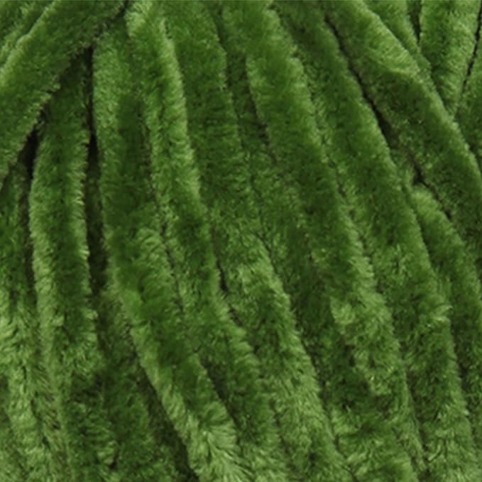Estako Velvet Chenille Blanket amigurumi Yarn for Crocheting and Knitting Super Bulky 100 gr (132 yds) (1940 - Grass)