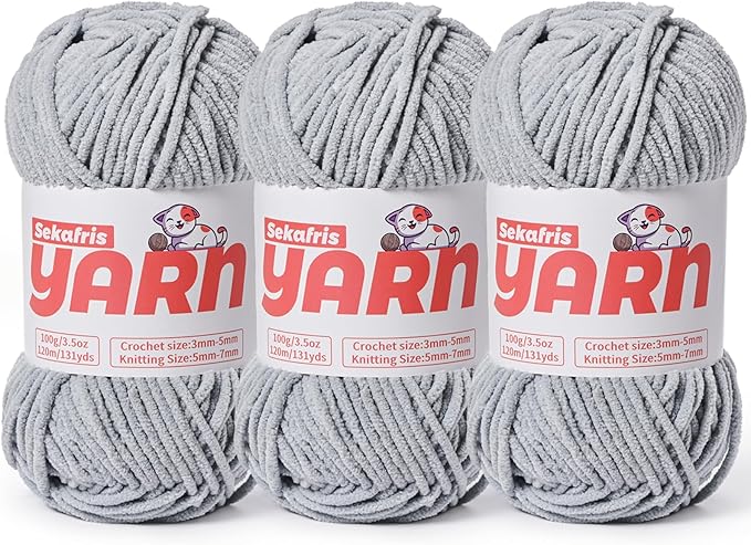 3 Pack Plush Chunky Chenille Yarn for Crocheting Amigurumi, Soft Fluffy Velvet Yarn for Crocheting, Fuzzy Baby Blanket Knitting, 300g/393yds Bulky（3 Grayish）