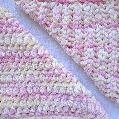 Chenillique XL Plush Chenille Yarn – 4-Pack (352 Yards / 400 g) – Variegated Super Bulky Yarn for Plushies, Blankets, Amigurumi & Accessories - Peach Fizz