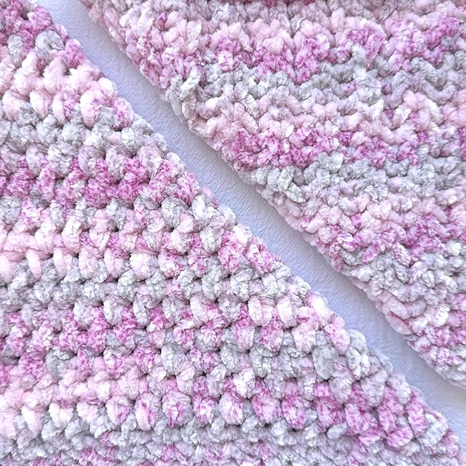 Chenillique XL Plush Chenille Yarn – 4-Pack (352 Yards / 400 g) – Variegated Super Bulky Yarn for Plushies, Blankets, Amigurumi & Accessories - Dusky Rose