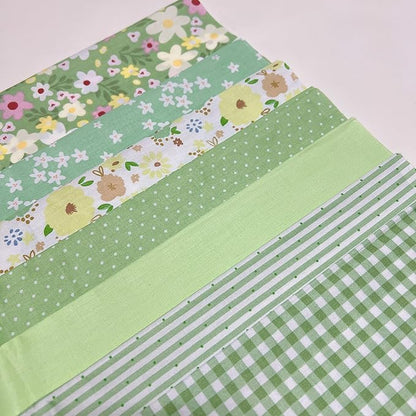 7Pcs 20" x 20" Cotton Fabric DIY Making Supplies Quilting Patchwork Fabric Fat Quarter Bundles DIY for Quilting Cotton Patchwork Cushions (Green Flowers Mix, 20" x 20")
