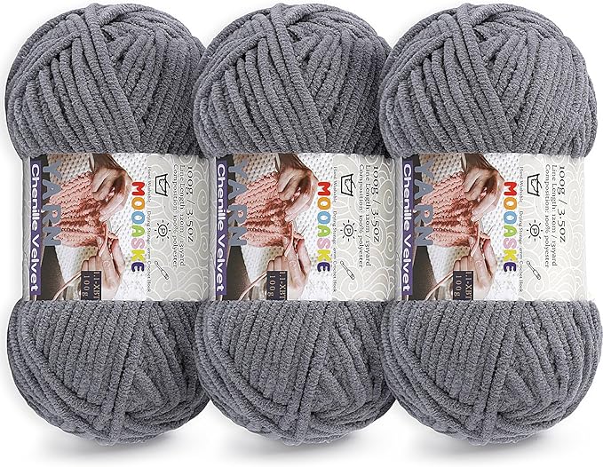 3 * 100g Chunky Yarn for Crocheting and Knitting - Easy to Use Plush Chenille Super Bulky Yarn 393yds - Ultra Soft Velvet Baby Blanket Yarn for Beginners & Amigurumi Projects, Charcoal Gray