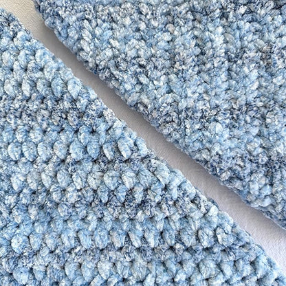 Chenillique XL Super Bulky Chenille Yarn – 100g Skein (88 Yards) + Safety Eyes + Free Plushie Pattern – Plush Polyester Yarn for Amigurumi, Crochet & Knitting - Ocean Mist