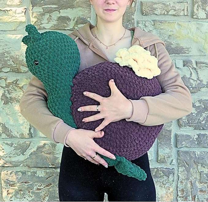 Okey Dokeys 300g Jumbo Velvet Chenille Yarn 7 Jumbo – Plush, No-Fray, Durable Plushies, Posh Soft Crochet Projects Beginner Friendly (130 yds) (Deep Forest Green (117), 1 Pack (17.90/Skein))